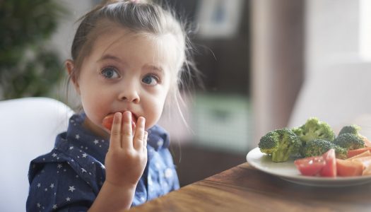 5 sposobów aby zachęcić dziecko do jedzenia warzyw